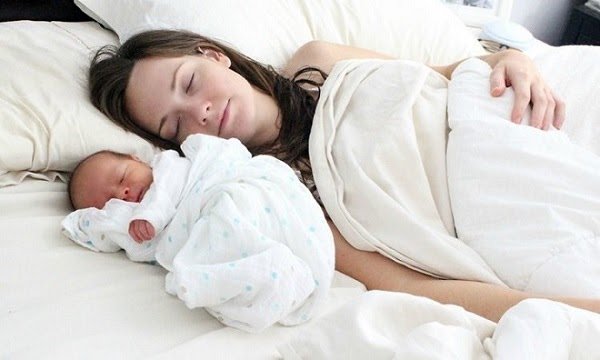 Một số lưu ý giúp phụ nữ sau sinh có giấc ngủ ngon